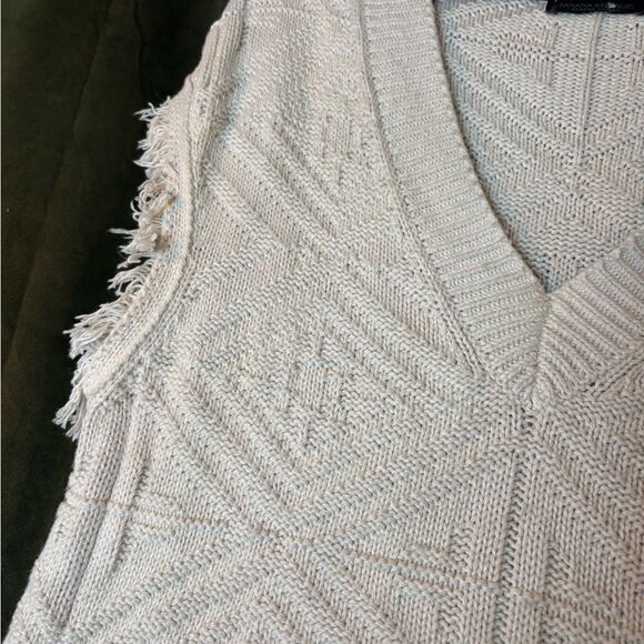 Organic Cotton Heritage Sleeveless Sweater Vest - Picture 2 of 5